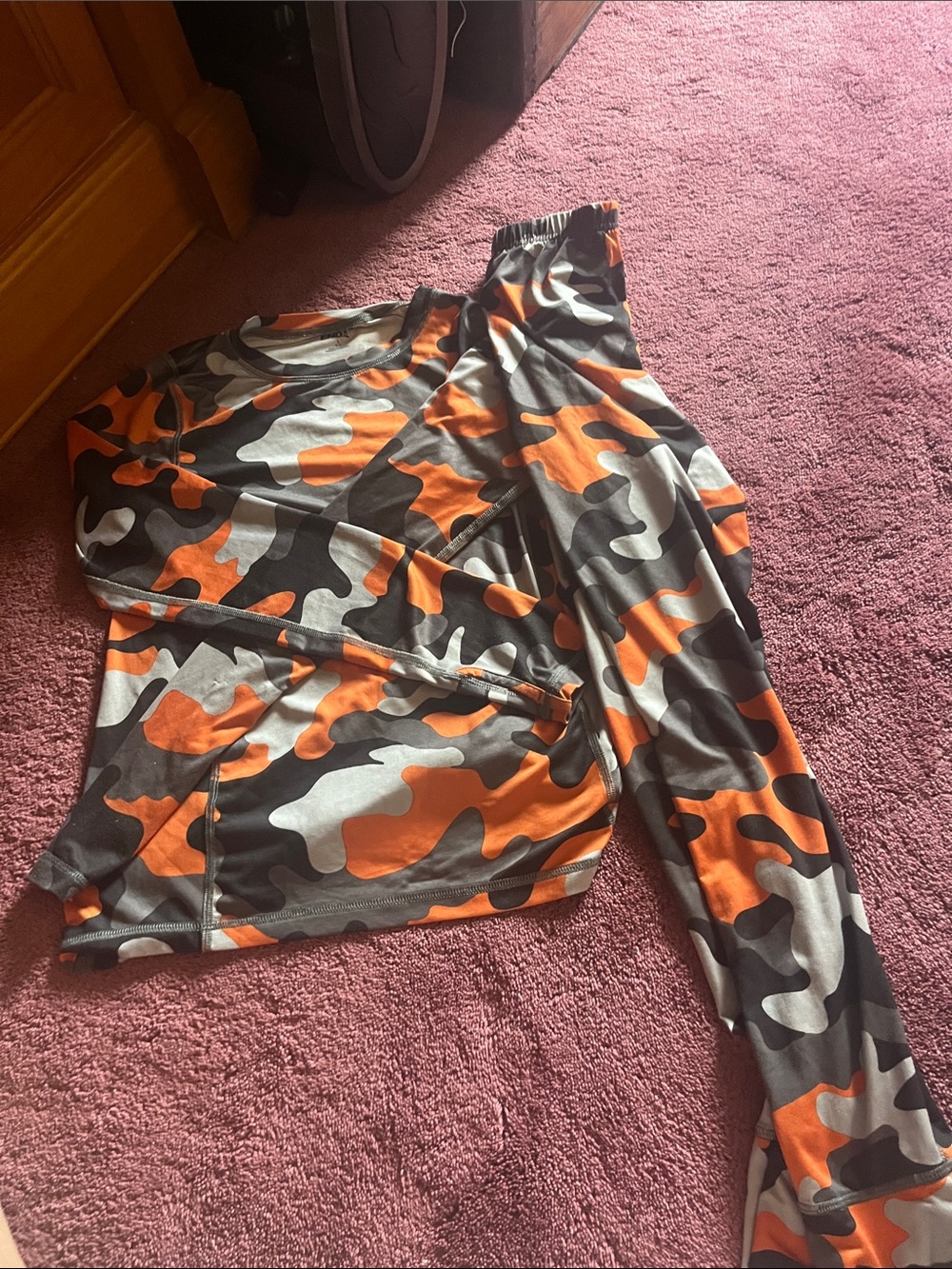 Lands' End Orange, Black & Gray Camo Performance cold weather thermal’s set